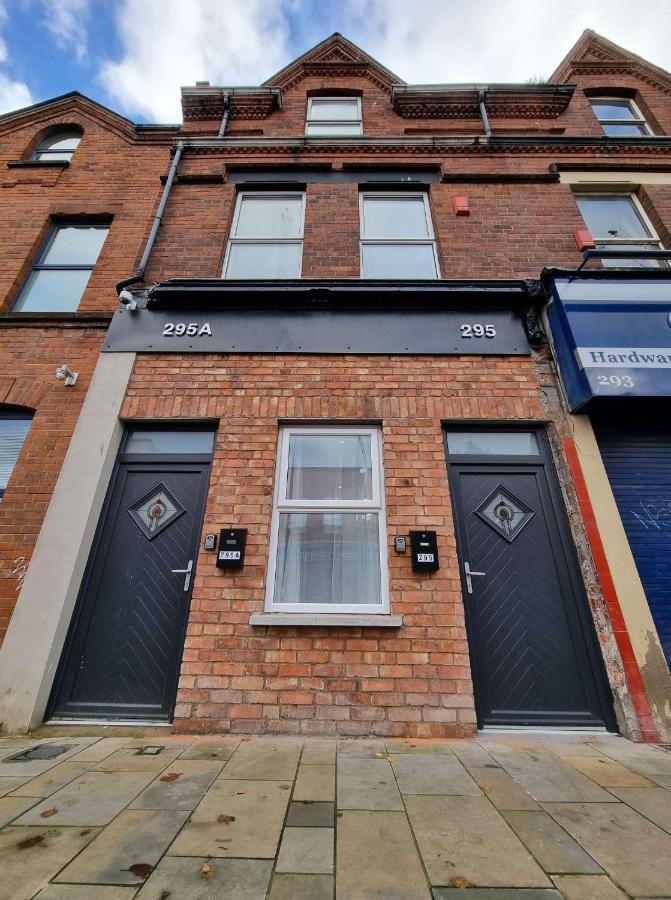 Lmk, 2 Bedroom Apartment, With Roof Terrace, Free Parking, Ev Charger, Great Location. Belfast Exterior foto
